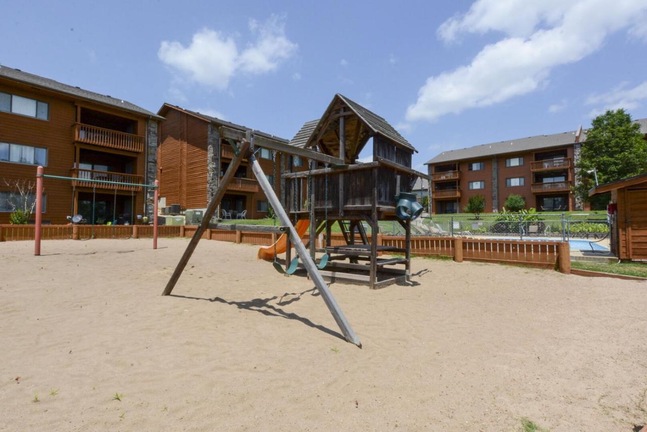 3Br Condo With Lake View - Trout Fishing - Playground - 2 Pools - Free Tickets Included - Pr69-9 Branson Luaran gambar