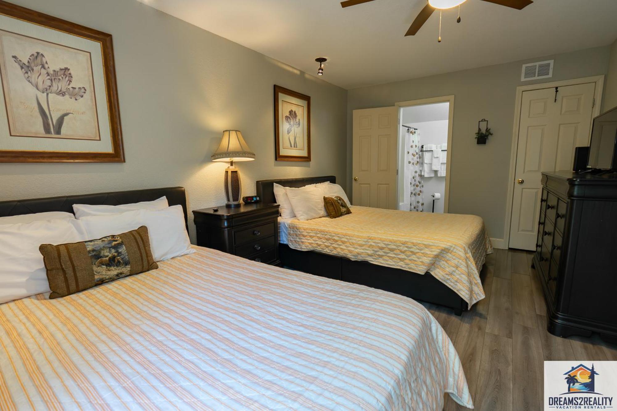 3Br Condo With Lake View - Trout Fishing - Playground - 2 Pools - Free Tickets Included - Pr69-9 Branson Luaran gambar