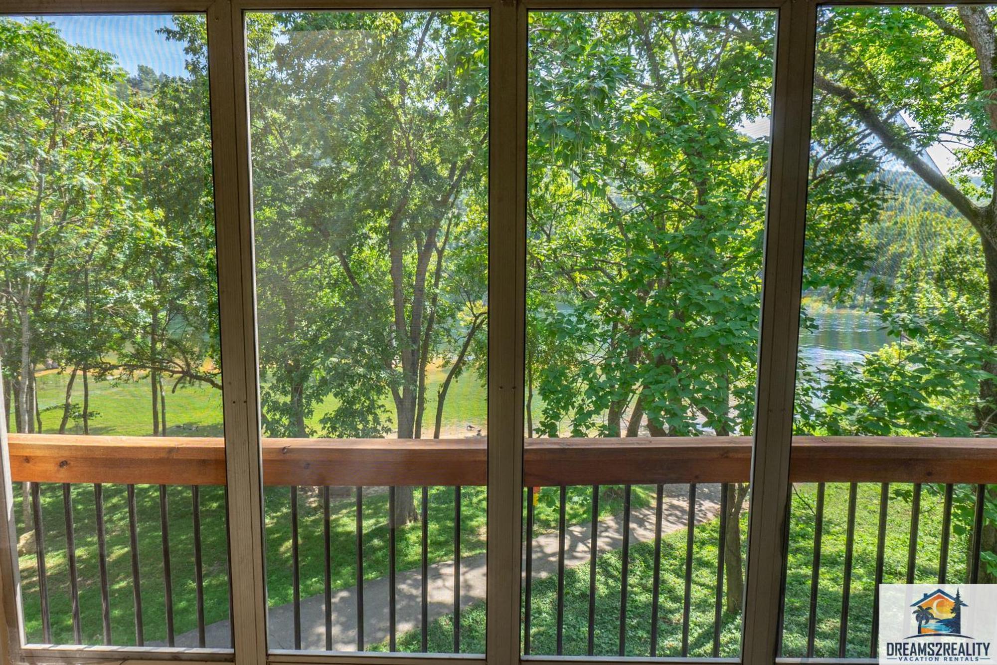 3Br Condo With Lake View - Trout Fishing - Playground - 2 Pools - Free Tickets Included - Pr69-9 Branson Luaran gambar